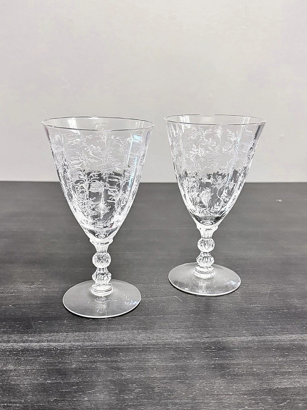 VTG Pair Fostoria Chintz Floral Ivy Etched Elegant Glass Stemmed Water Goblet